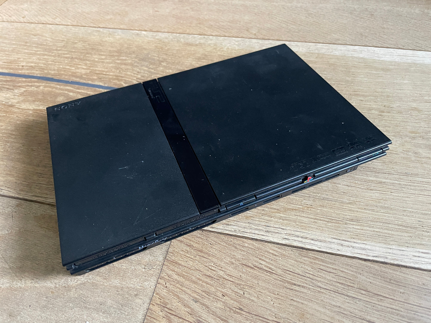 PlayStation 2 Slim - SCPH-75004