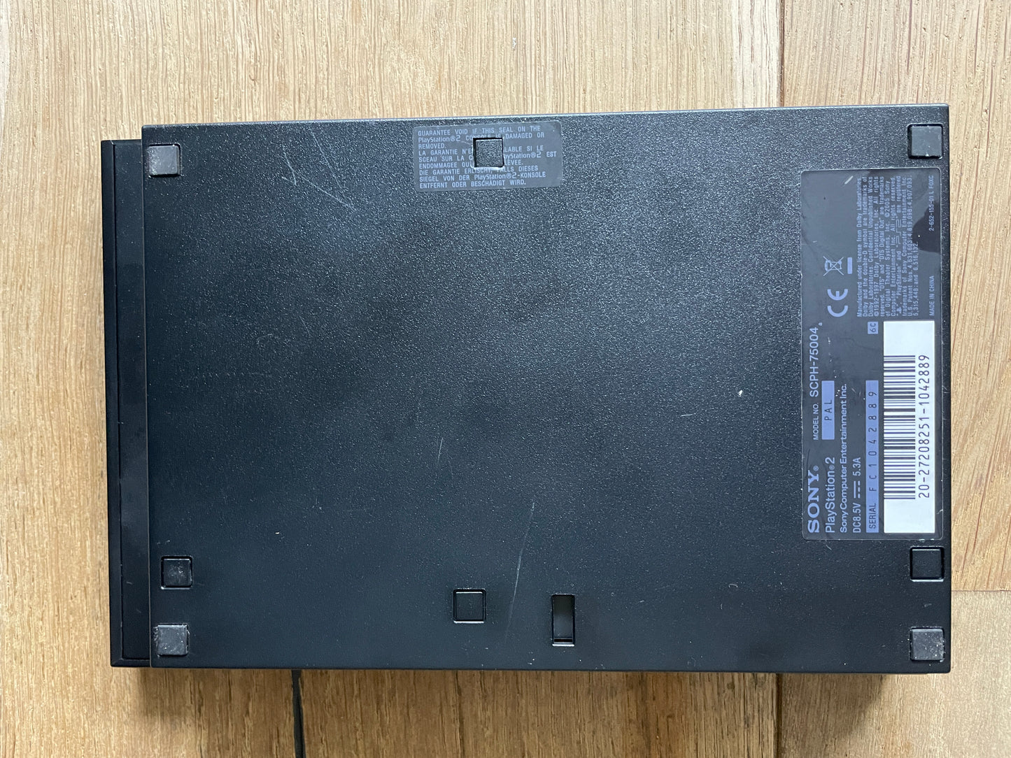 PlayStation 2 Slim - SCPH-75004