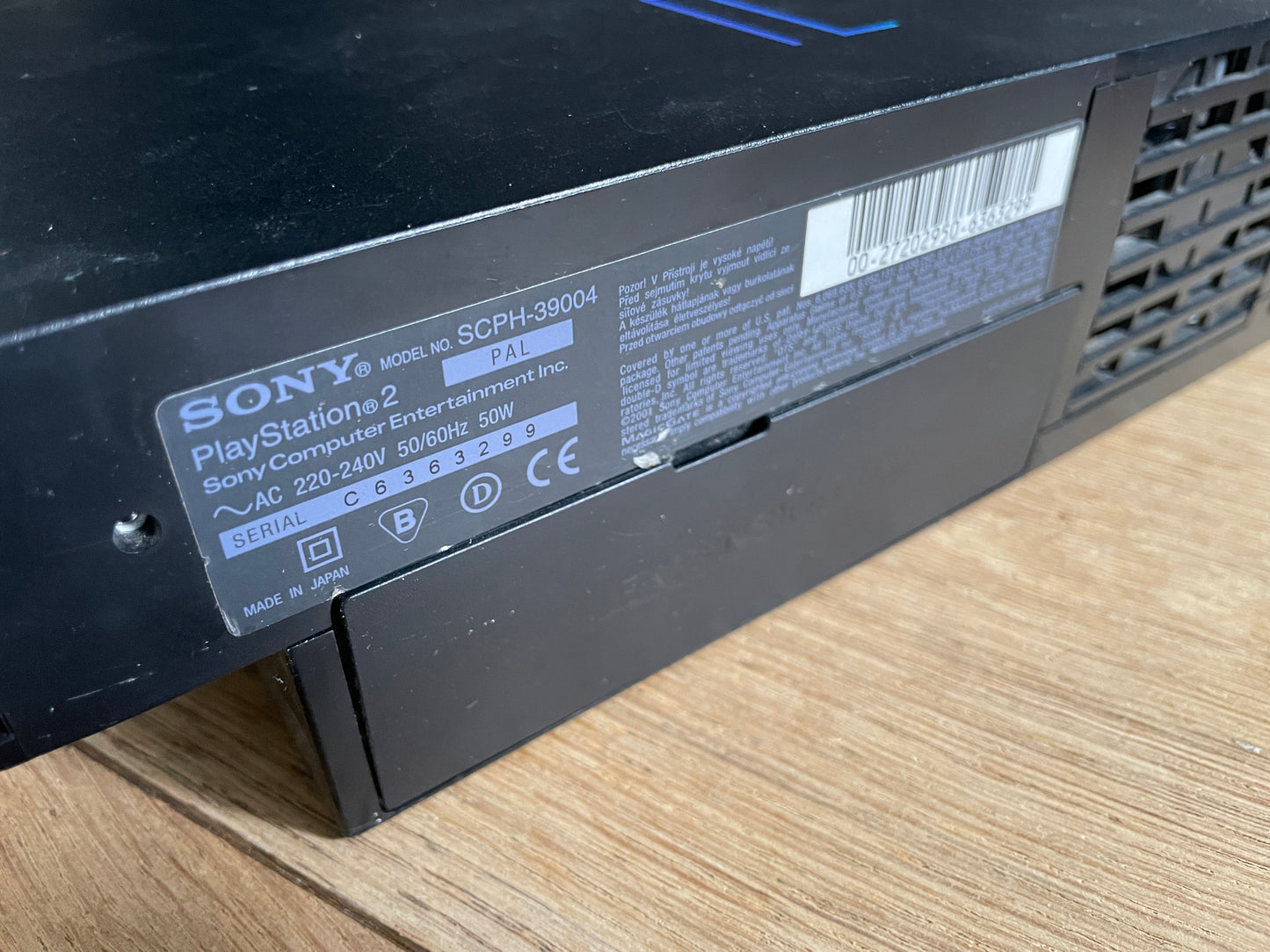 PlayStation2 SCPH-39004