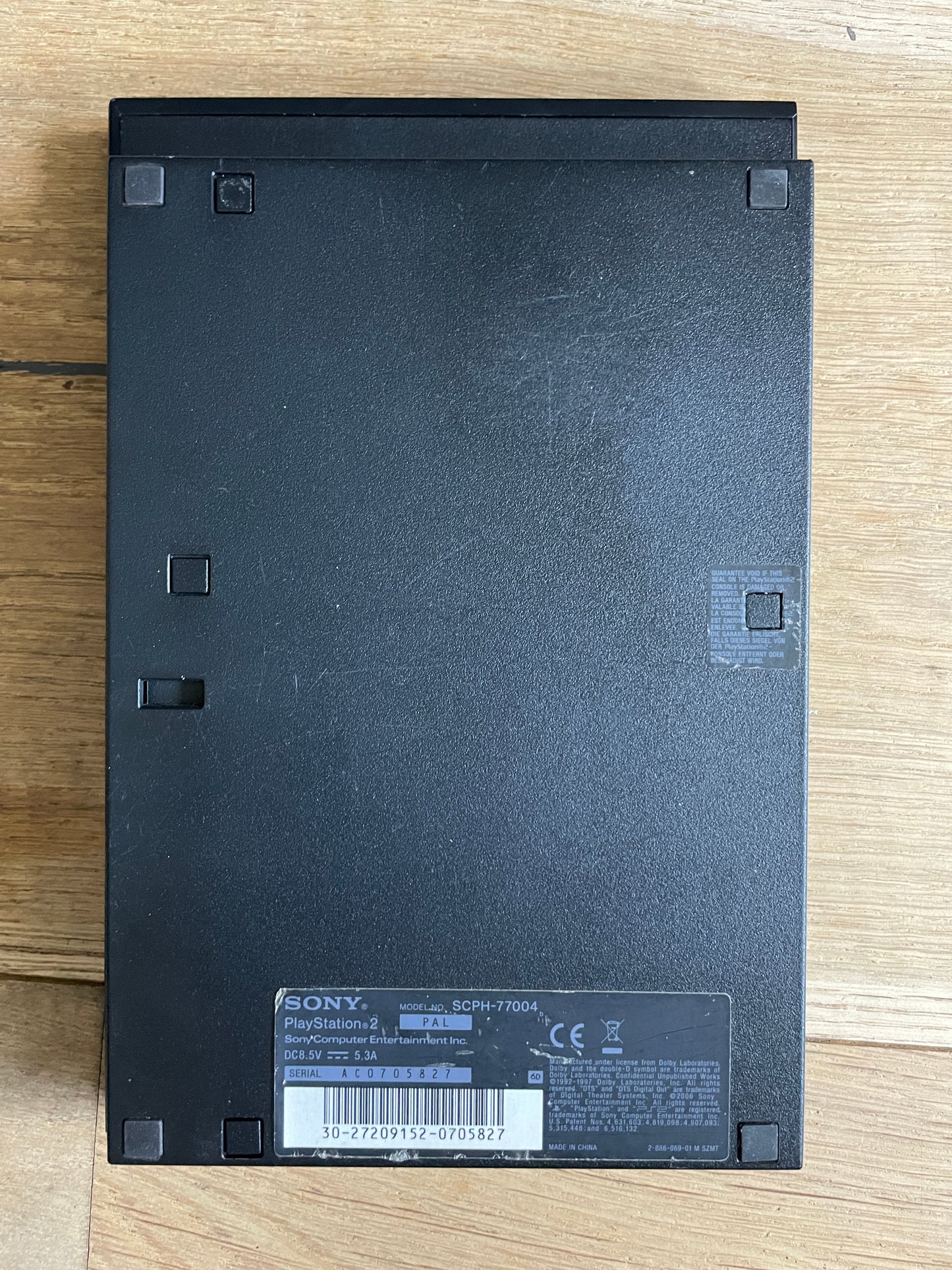 PlayStation 2 Slim - SCPH-77004